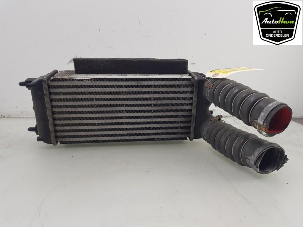 INTERCOOLER Ford Transit Courier (01-2014/12-2023), Auto-onderdelen, Airco en Verwarming, Ford, Gebruikt