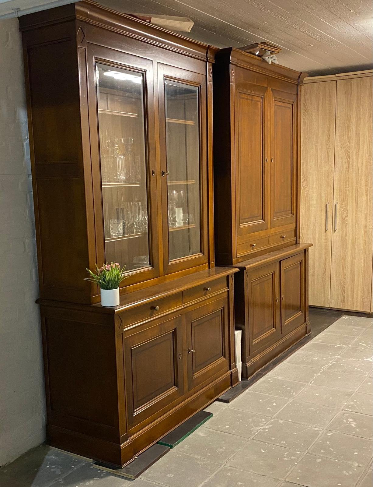 Mooie kersenhouten vitrine kasten, Ophalen, Zo goed als nieuw