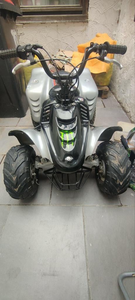 Quad Lem motor., 1 cilinder, 49 cc