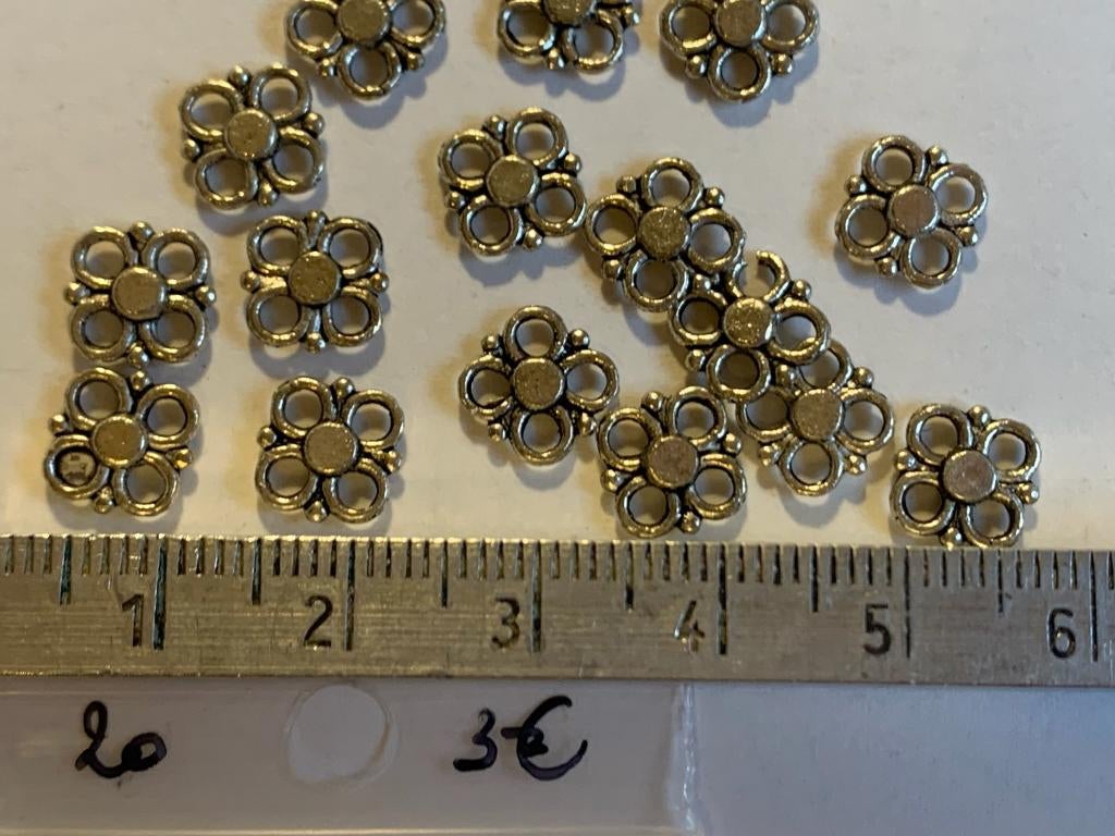 20 metalen tussenstukjes, Ophalen of Verzenden, Nieuw, Tussenstuk of Tussenkraal
