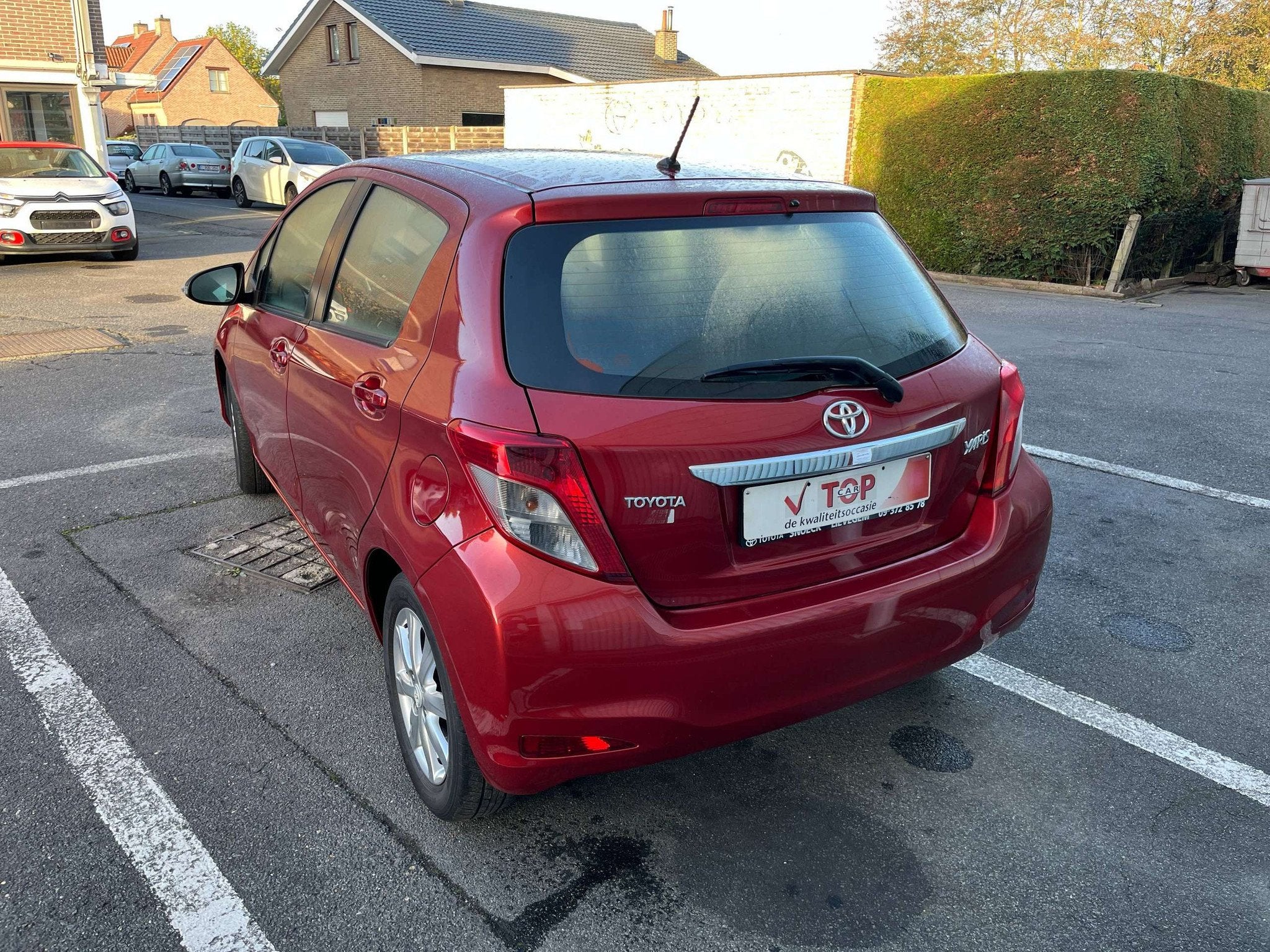 Toyota Yaris Yaris 1.33i VVT-i Edition 2013 (bj 2014), Auto's, Euro 5, Stof, Gebruikt, 4 cilinders