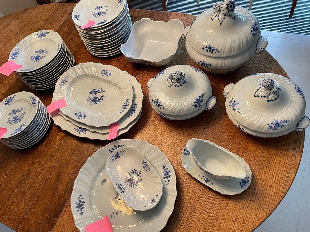 SERVICE PORCELAINE DEMEULDRE COCHÉ 1943, Enlèvement, Porcelaine