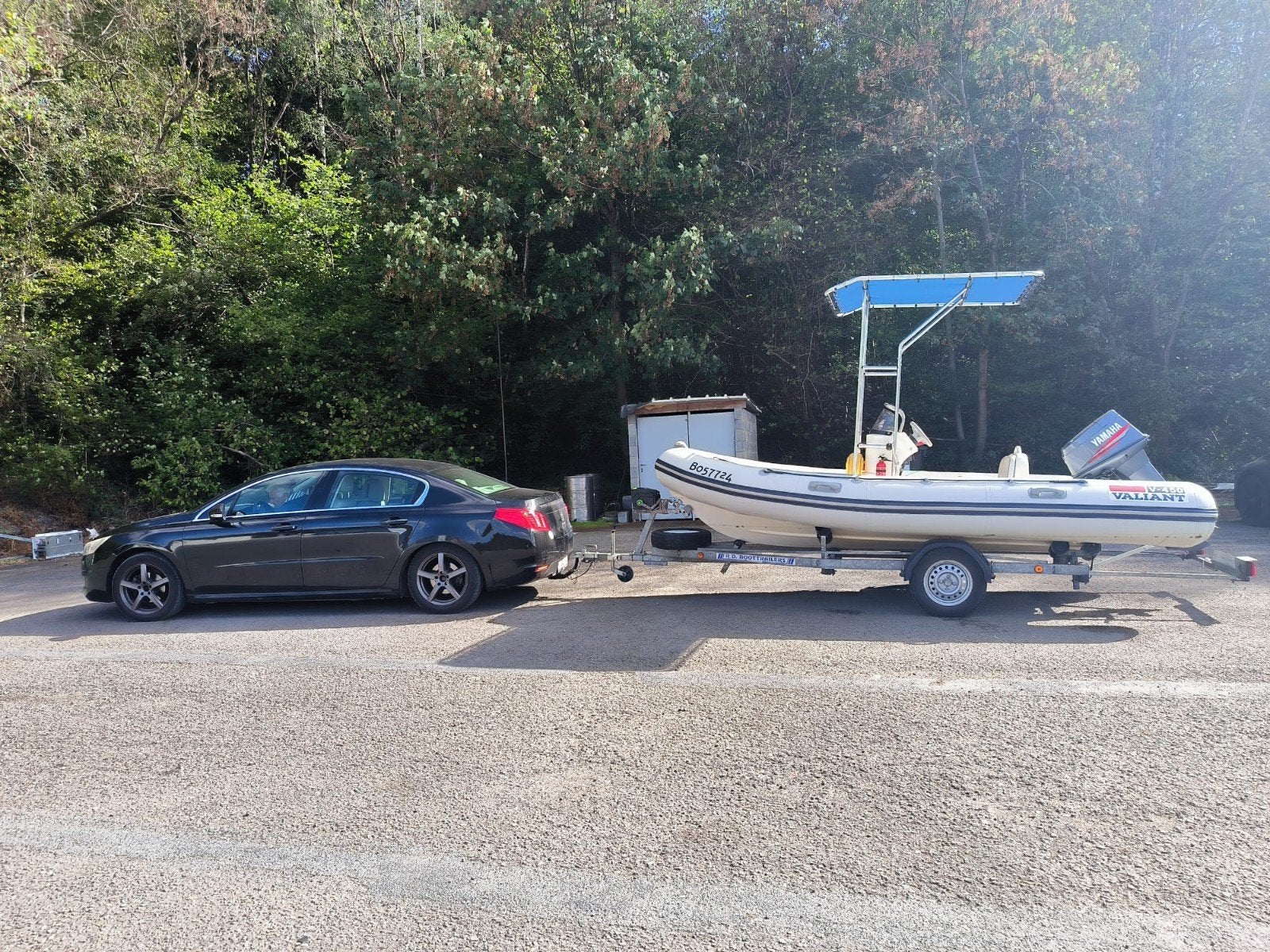 pneumatique Valiant V450 yamaha 40 cv remorque, Powertrim, 5 m, 40 ch, Enlèvement