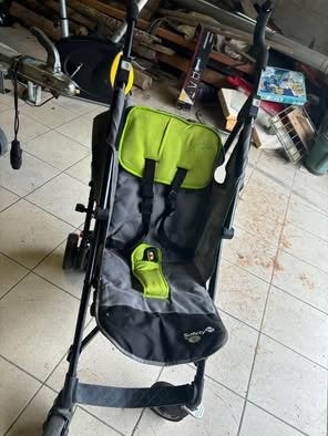Poussette canne Safety 1st – légère et compacte, Enfants & Bébés, Enlèvement, Comme neuf, Poussette