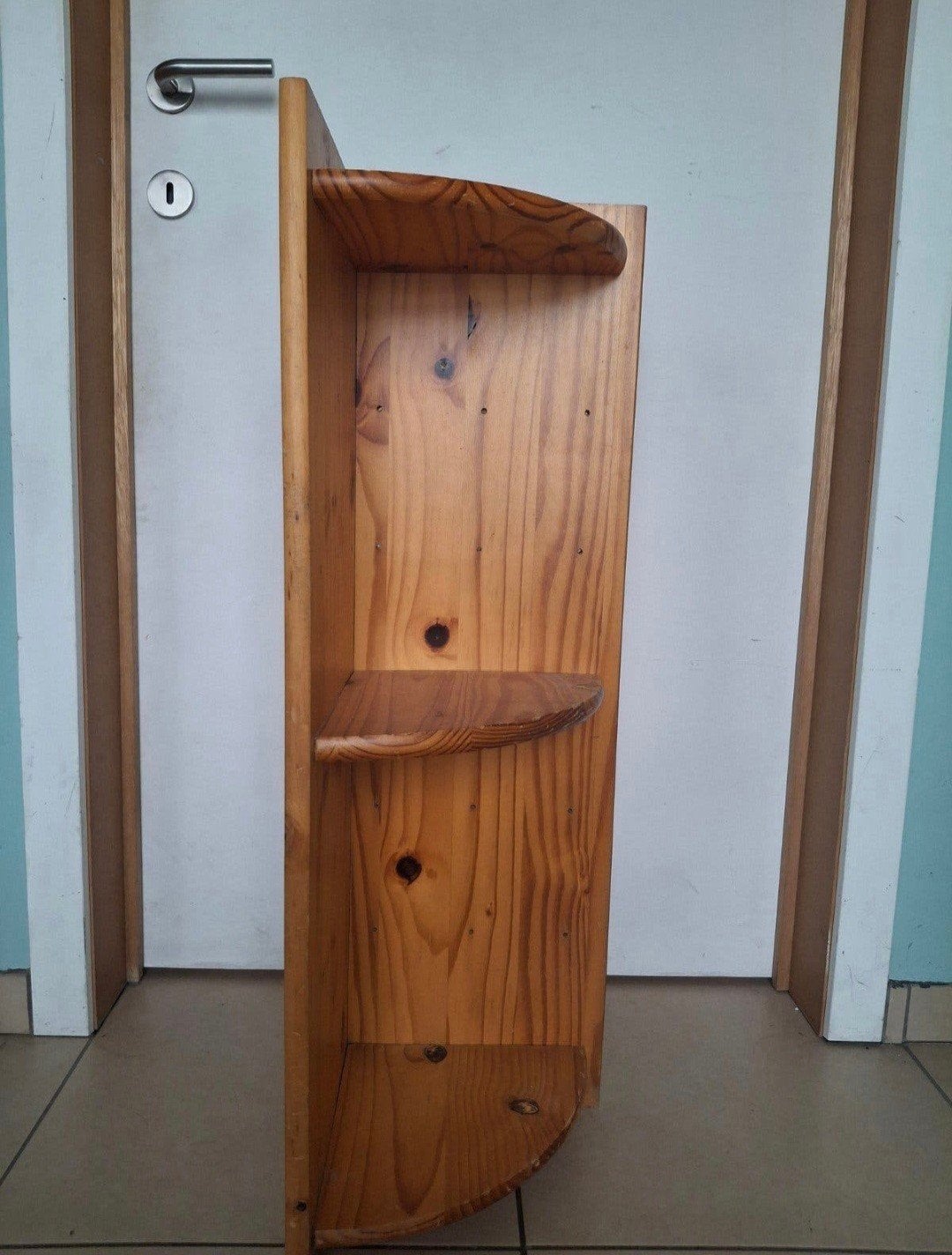 Armoire d'angle en pin, Antiquités & Art, Enlèvement