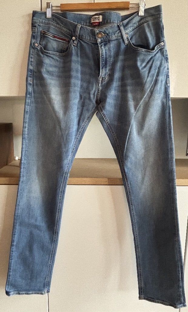 heren-spijkerbroek 'Tommy jeans' (waist 36/L34 of XL), Kleding | Heren, Spijkerbroeken en Jeans, W36 - W38 (confectie 52/54), Blauw