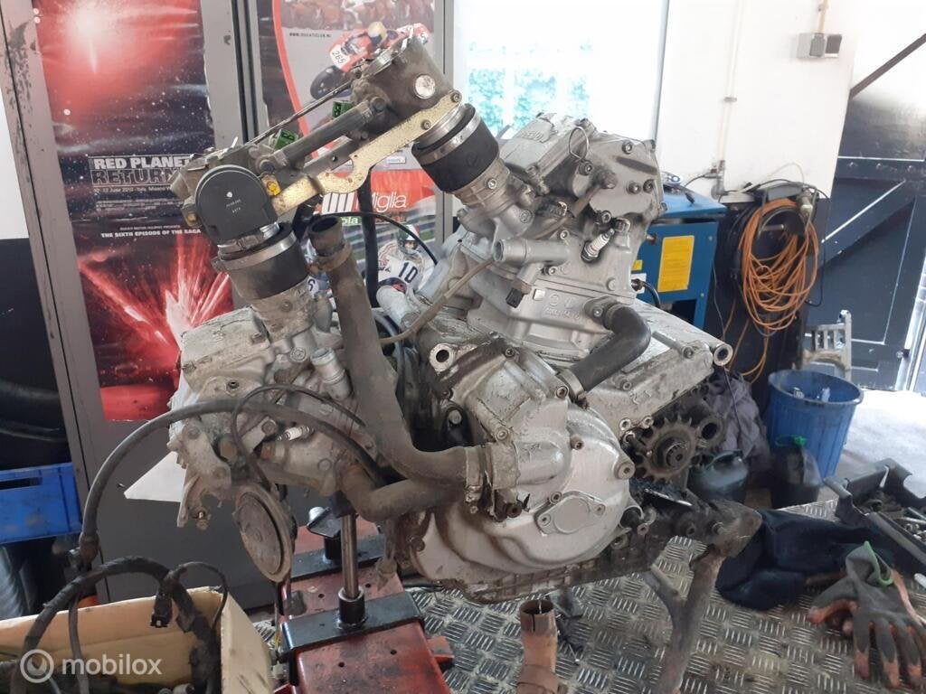 Motorblok blok ST3 ST 3 1000 kabelboom gasklephuis bochten, Motoren, Gebruikt, Factorystore.service@ducati.com, Ophalen of Verzenden