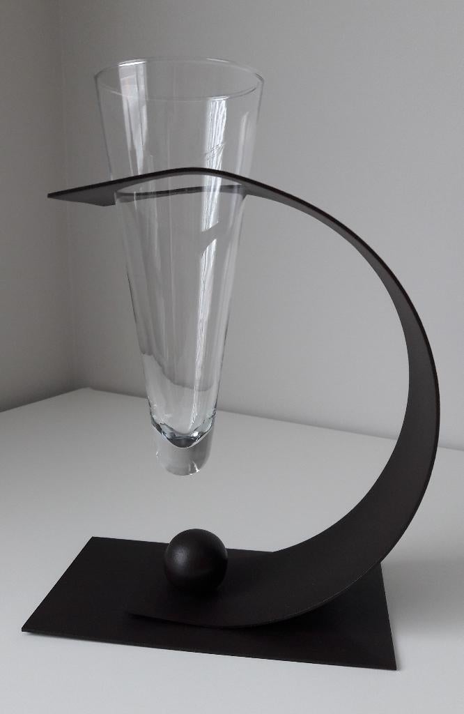 Vase design avec support, Maison & Meubles, Accessoires pour la Maison | Vases, Moins de 50 cm, Enlèvement ou Envoi, Comme neuf