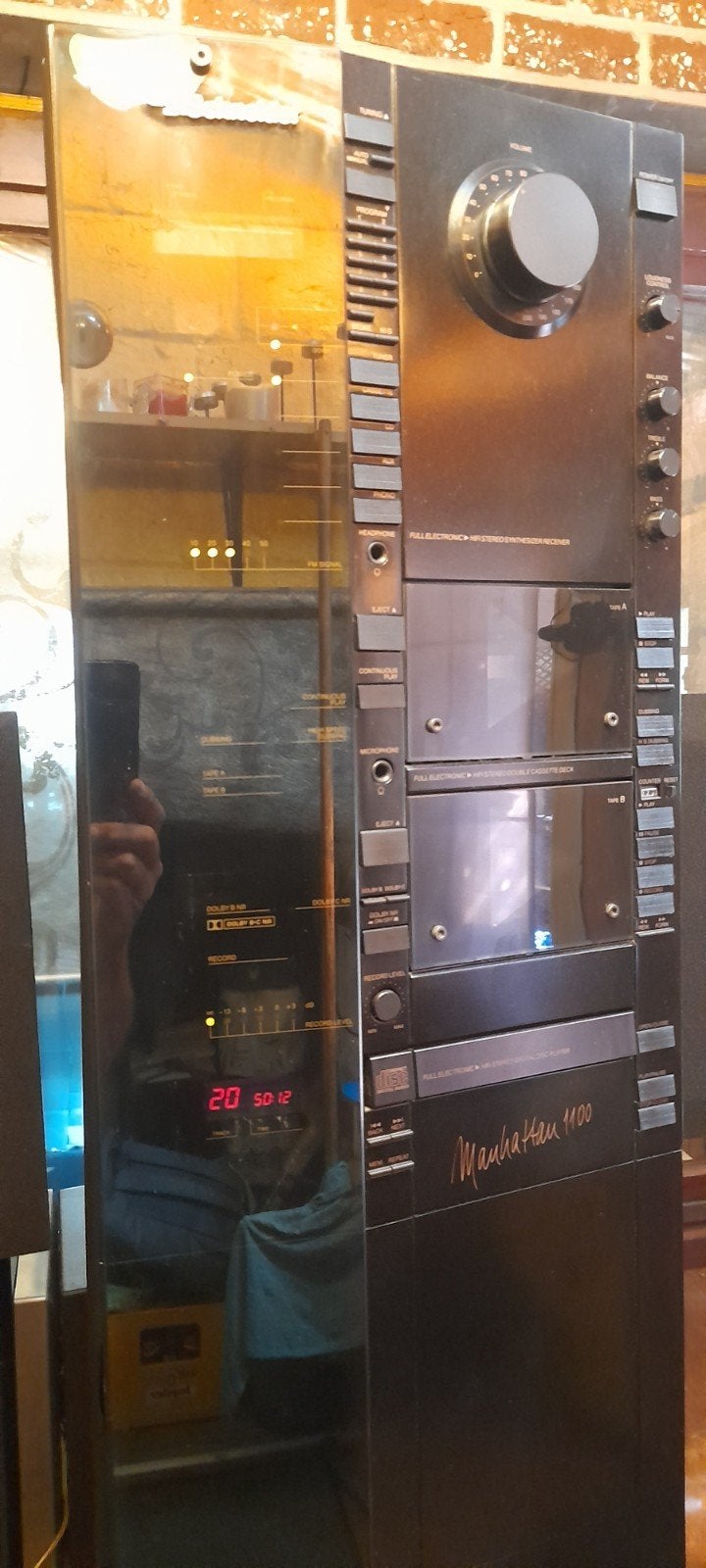 Scheider muziektoren manhattam 1100, Enlèvement