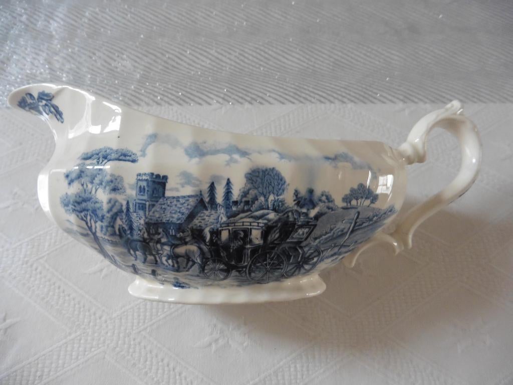 Saucière anglaise (faïence blanche avec décor bleu), Antiquités & Art, Enlèvement