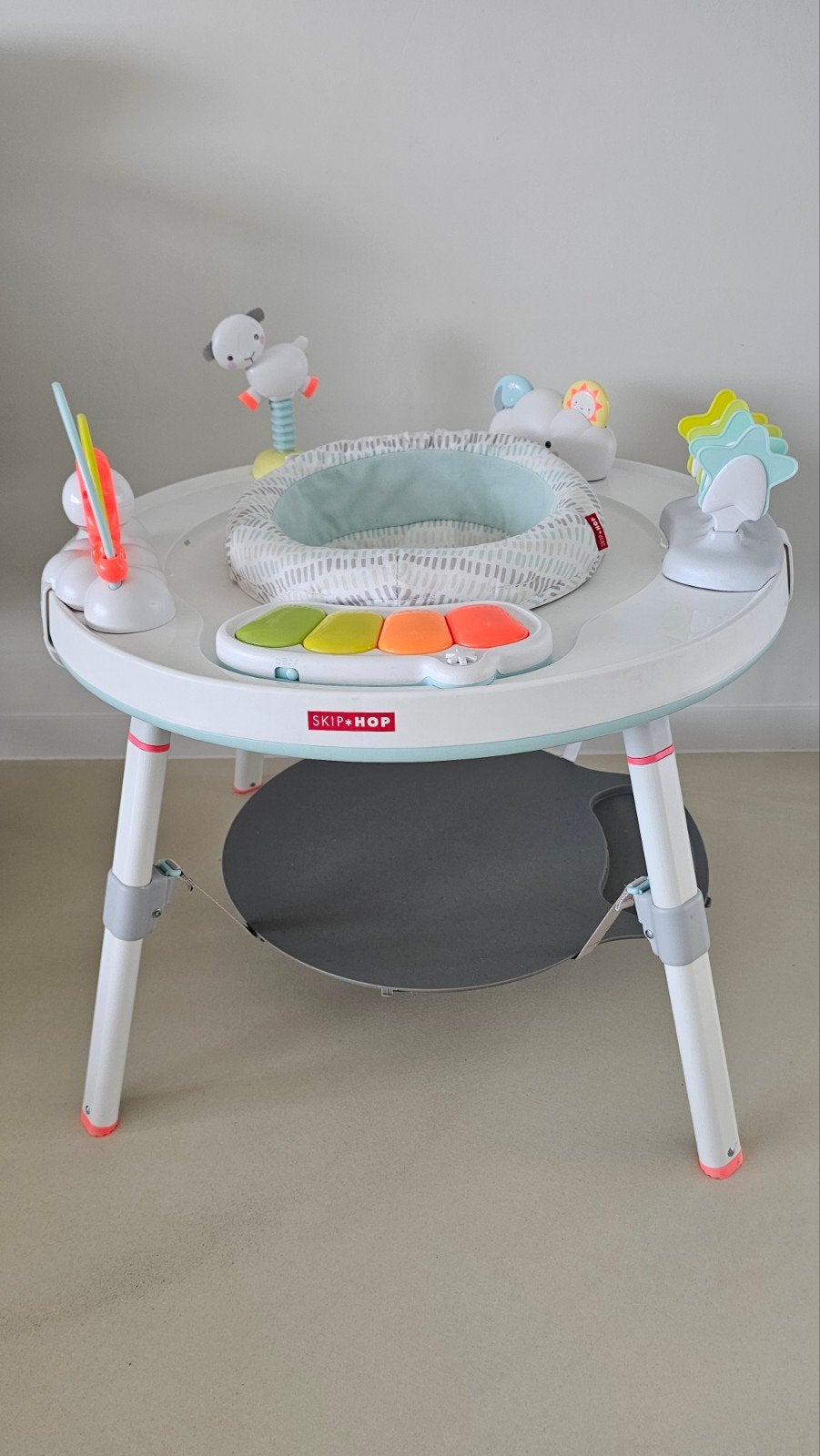 Skip Hop - Centre de jeu, Enlèvement, Comme neuf