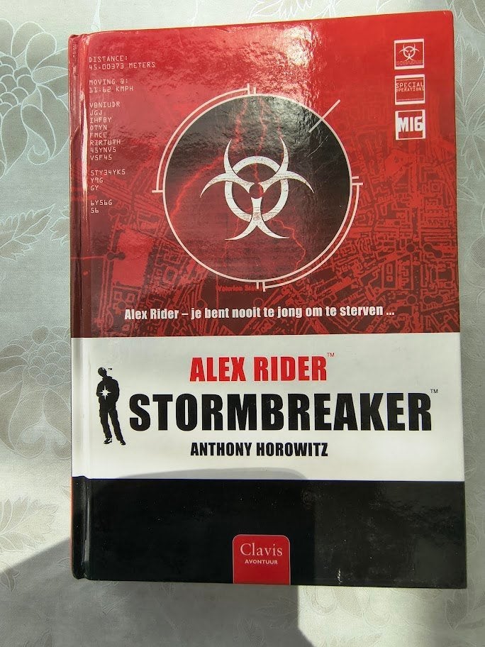 Alex Rider - Stormbreaker - Anthony Horowitz, Boeken, Ophalen of Verzenden, Zo goed als nieuw, Fictie, Anthony Horowitz
