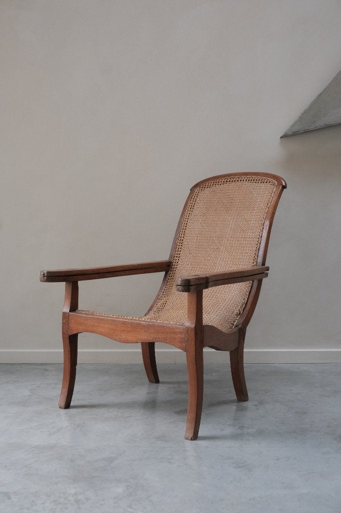 Chaise longue avec assise en rotin et accoudoirs réglables, Maison & Meubles, 100 à 125 cm, Enlèvement, Utilisé, 50 à 75 cm