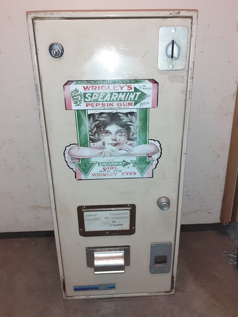 oude muur automaat, Verzamelen, Ophalen, Gebruikt