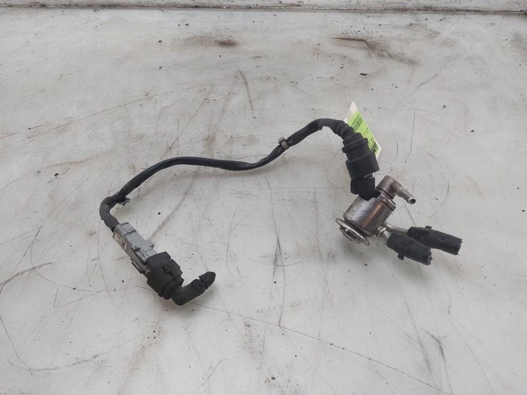 INJECTEUR ADBLUE Renault Trafic (1FL / 2FL / 3FL / 4FL), Robert Bosch AG, Renault, Utilisé, Robert-Bosch-Allee 1
74232  Abstatt, DE