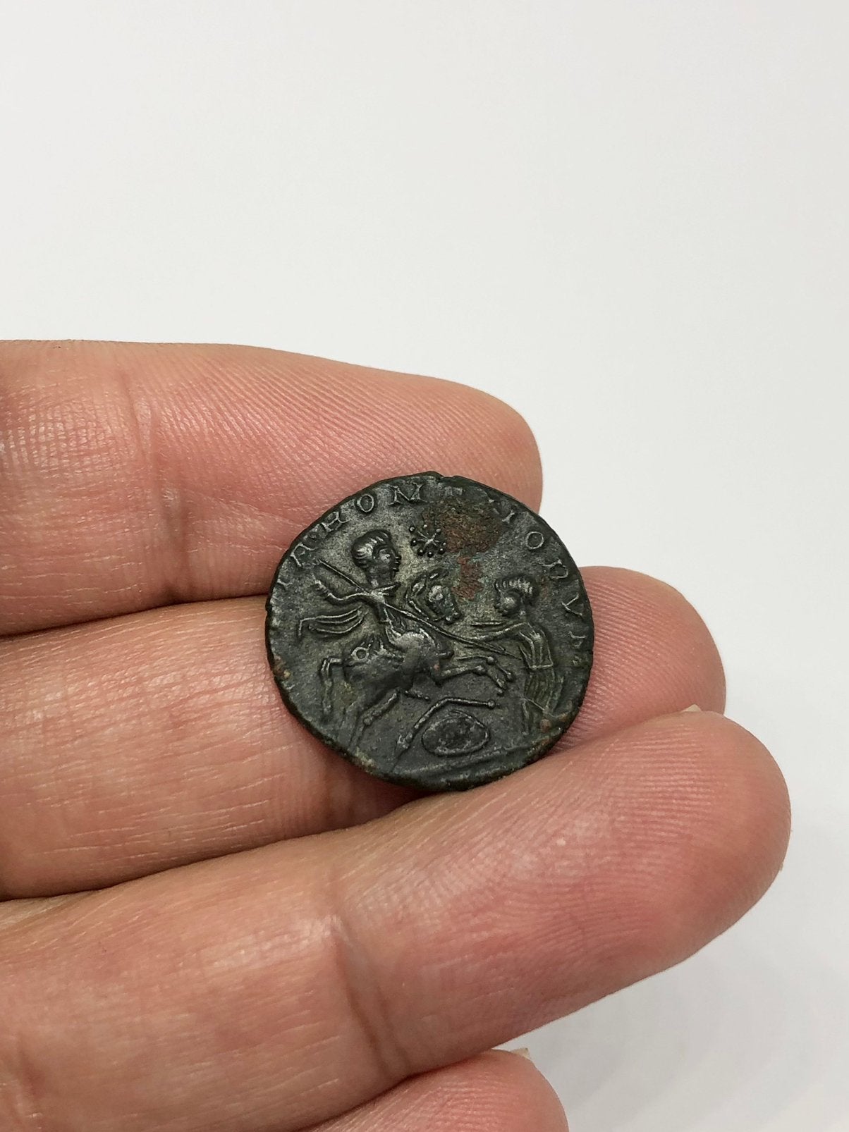 Monnaie romaine, Magnentius, Follis, 350-353 AD (rare), Enlèvement ou Envoi, Italie, Monnaie en vrac