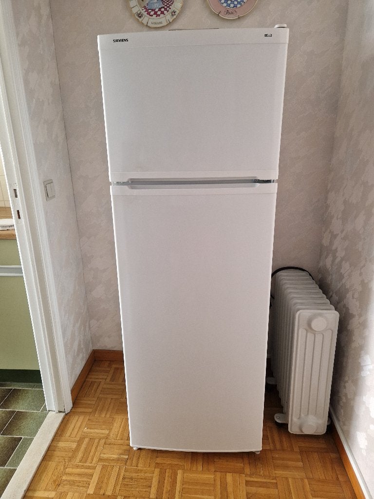 combinatie koelkast-diepvriezer Siemens - ophalen in ZELLIK, Ophalen, Gebruikt, Met aparte vriezer