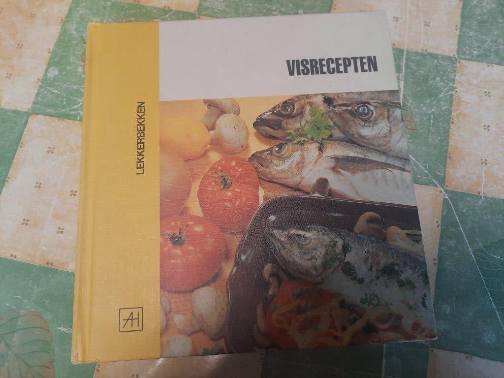 vis recepten vintage kookboek van artis historia, Boeken, Ophalen of Verzenden