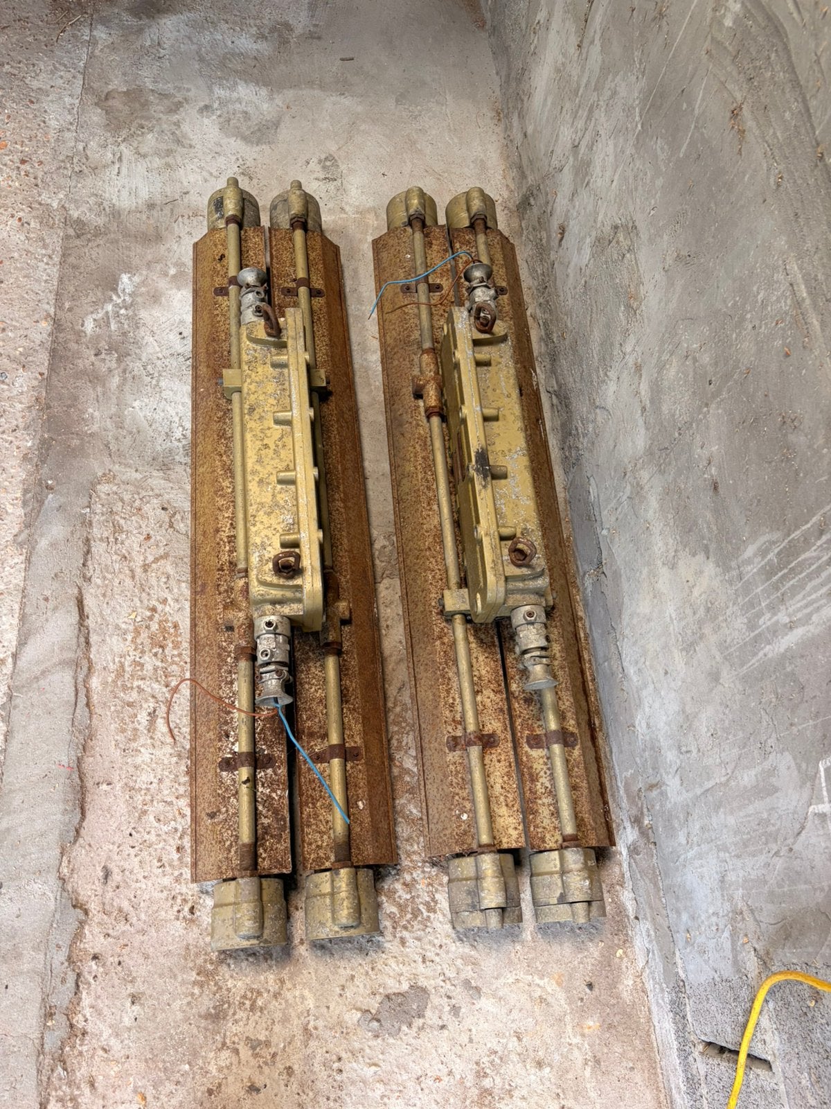 Industriele vintage verlichting mapelec amiens, Ophalen, Gebruikt