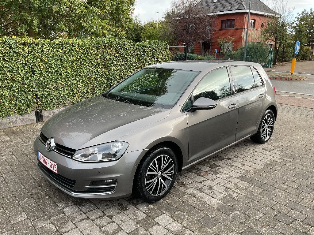 Volkswagen Golf 7 1.2TSi ALLSTAR EUR 6, Auto's, Voorwielaandrijving, 4 zetels, Stof, Euro 6