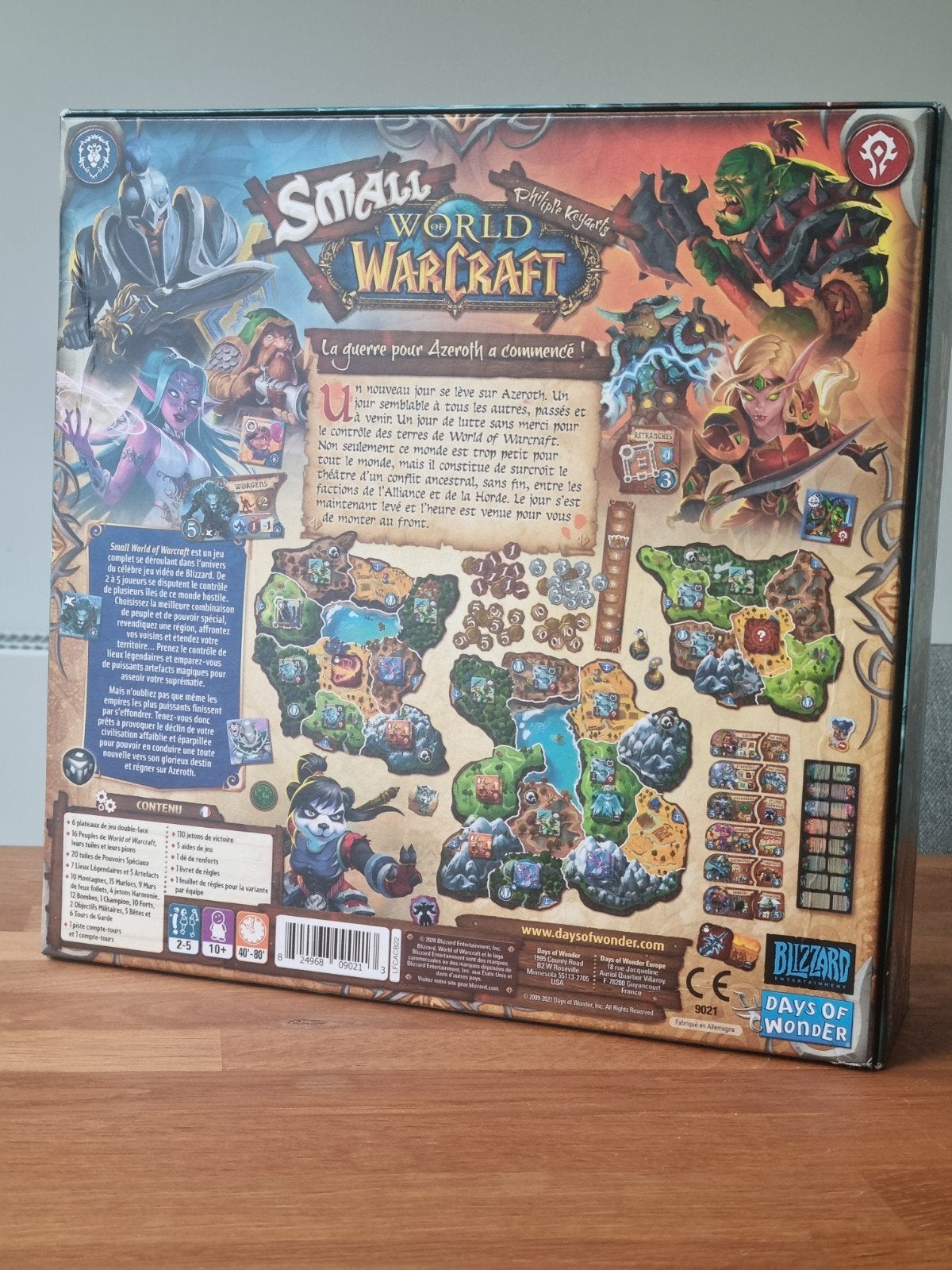 Small world | World of Warcraft editie, Ophalen of Verzenden, Zo goed als nieuw