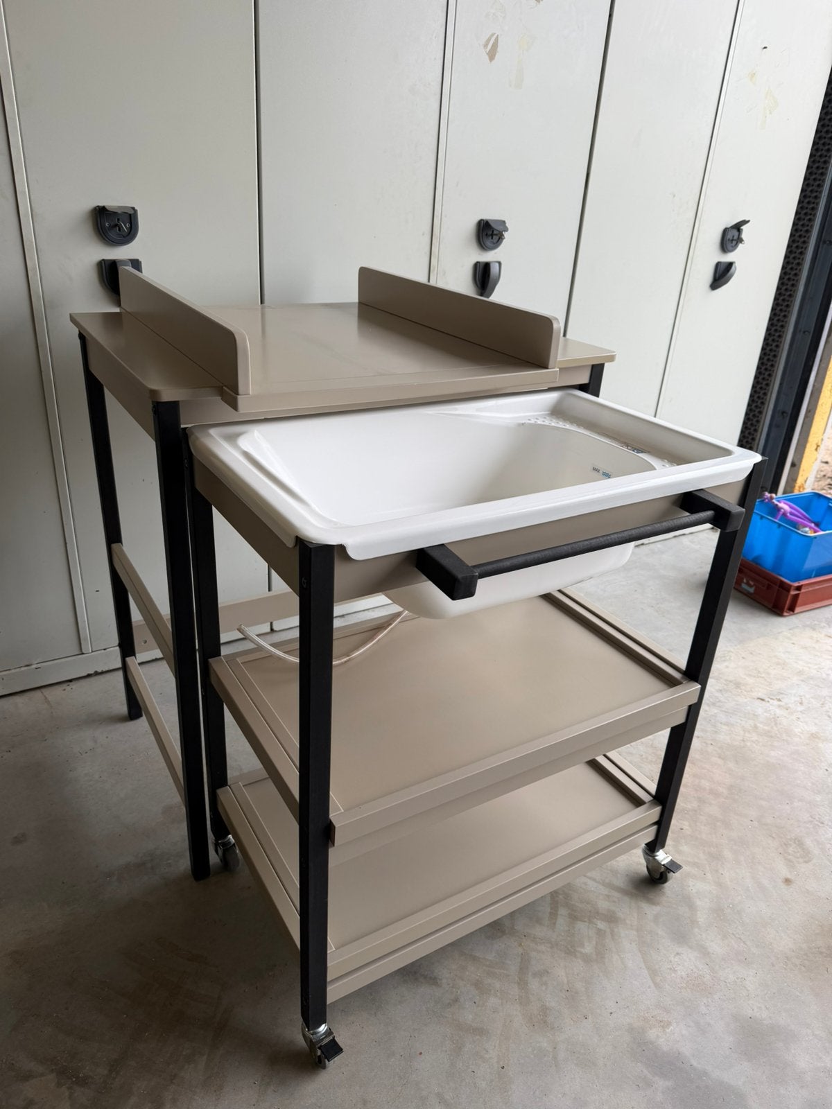Baby/kinder verzorgtafel, Enfants & Bébés, Enlèvement, Comme neuf, Baignoire