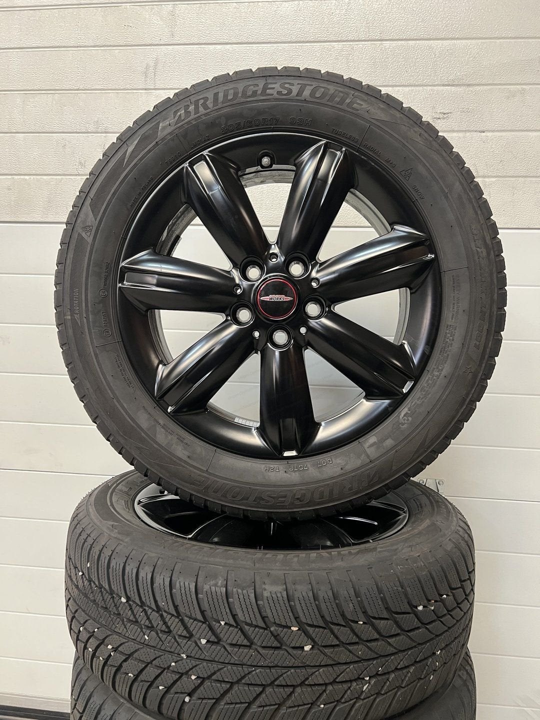 DEMO 17"' MINI COOPER S JCW COUNTRAYMAN F60 VELGEN WINTERBAN, Gebruikt, -, -, Banden en Velgen