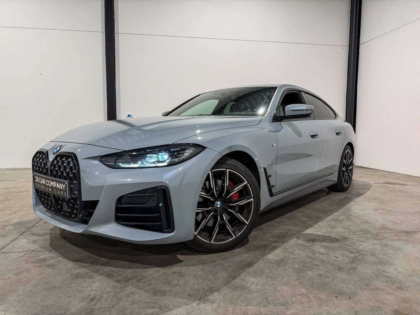 BMW 4 Serie 430 Gran Coupé M Sport - HK - Carbon (bj 2023), Auto's, Automaat, Gebruikt, Bedrijf, 5 deurs
