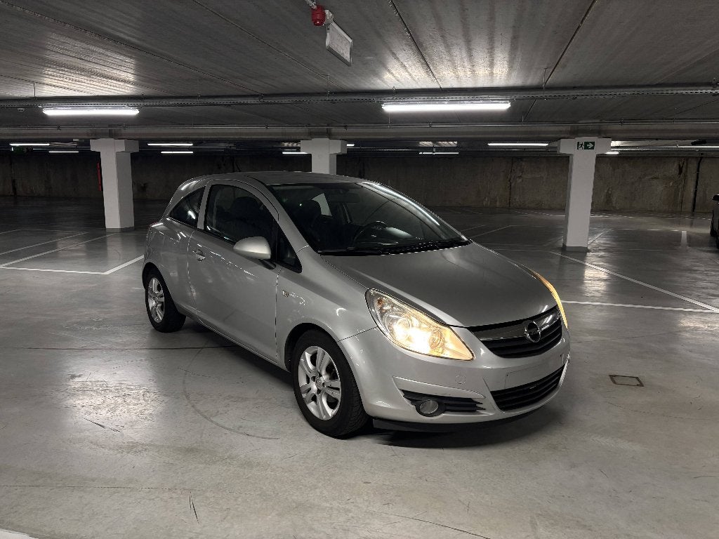 Opel Corsa 1.4 2008, Autos, Argent ou Gris, Noir, Particulier, Tissu