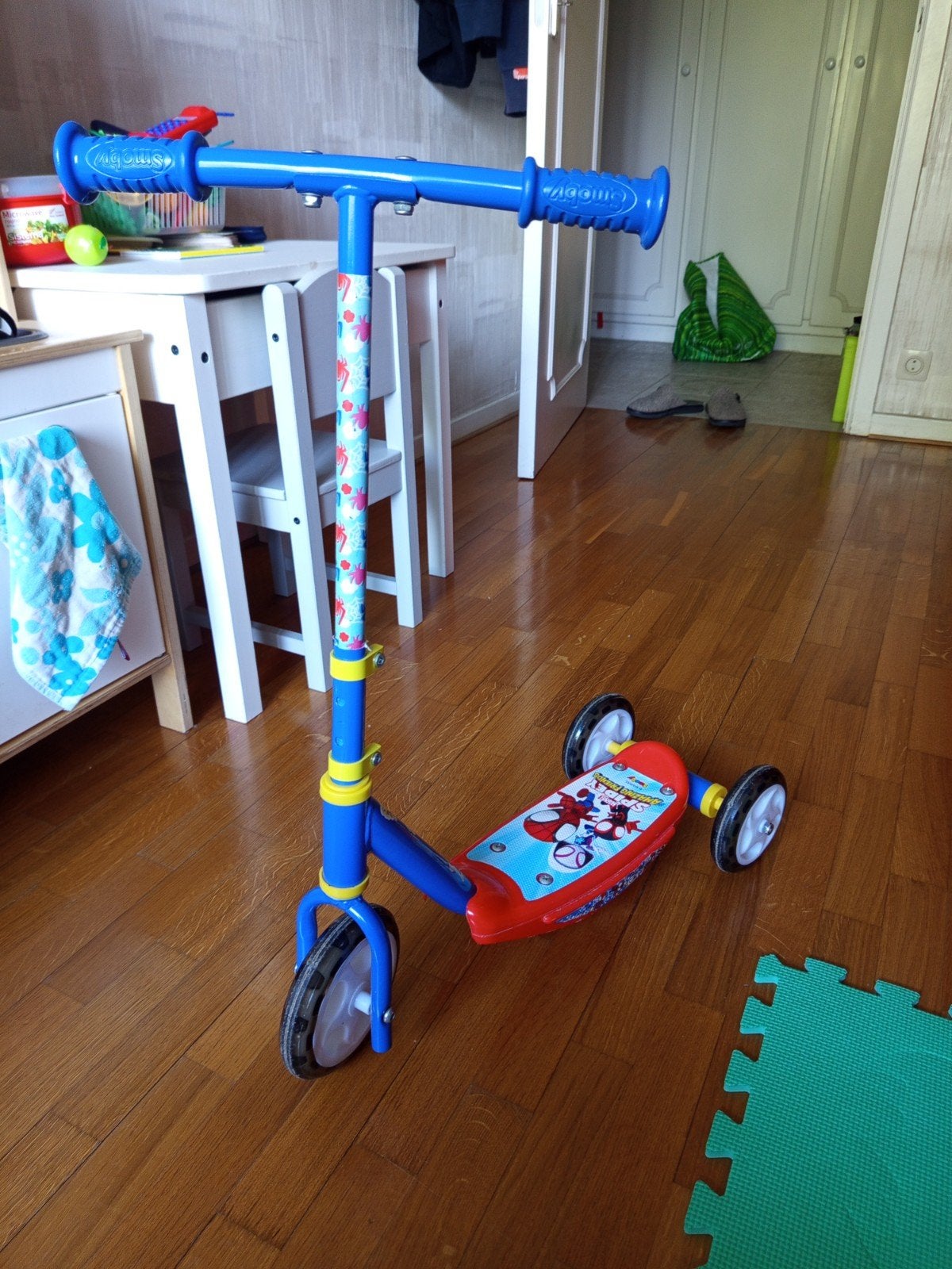 Smoby scooter step Spiderman 3-6 jaar, Ophalen, Gebruikt, Gewone step, Smoby
