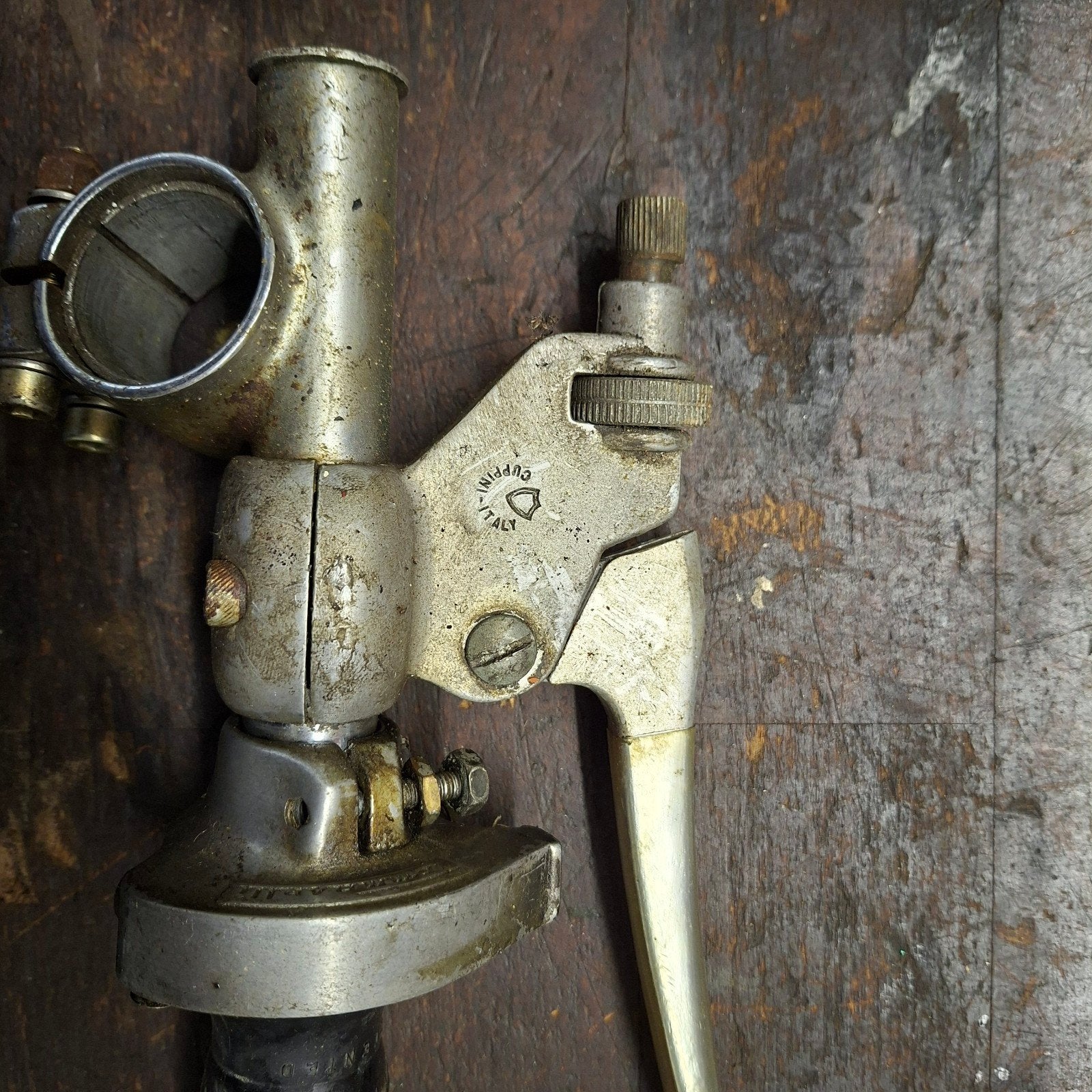 Stuur, Motoren, Ophalen