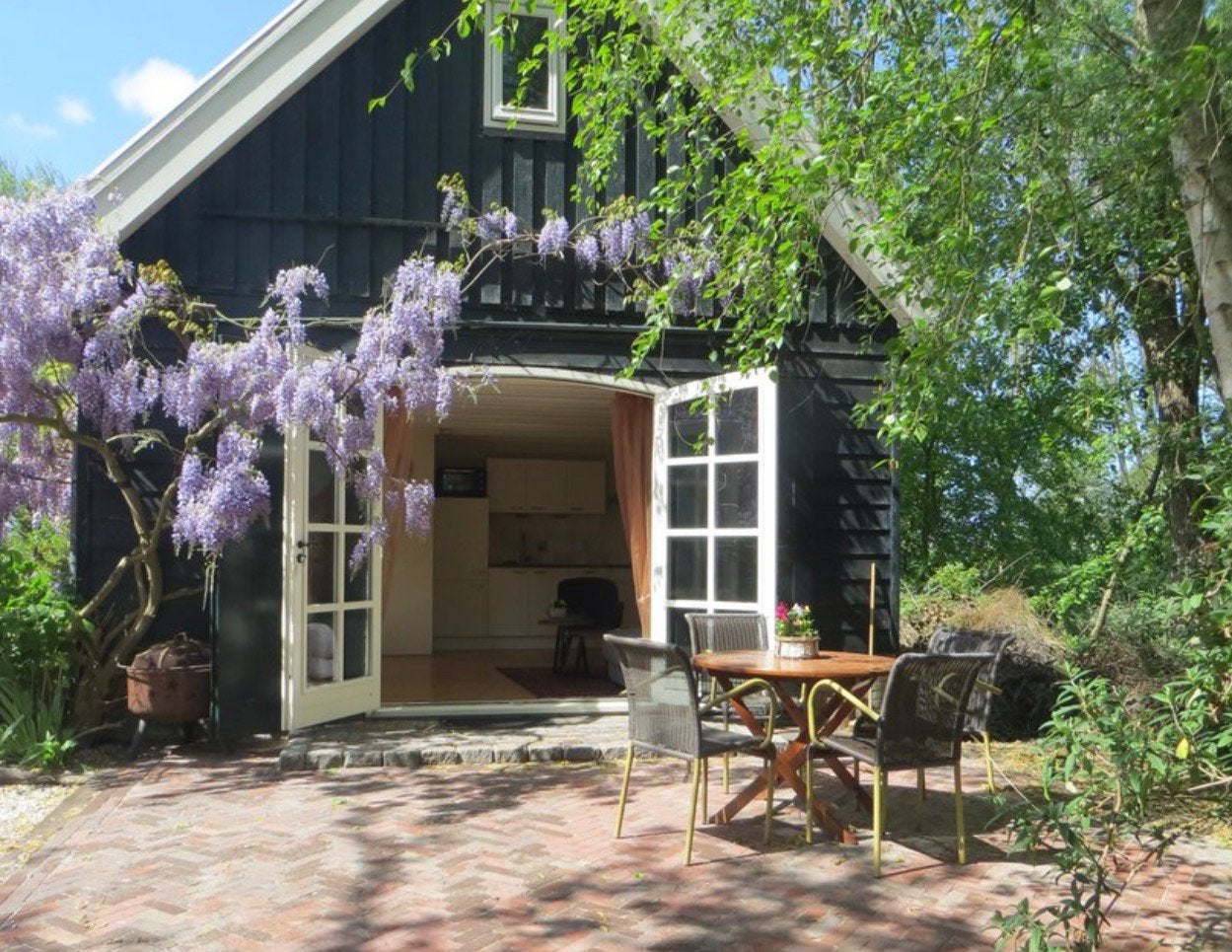 Gevraagd: gezellig huisje of boerderij….
