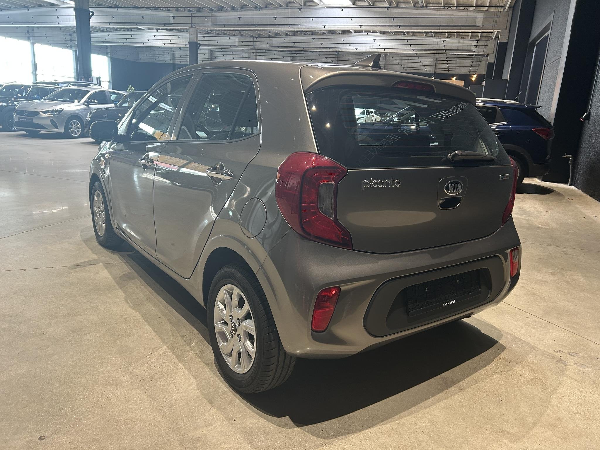 KIA Picanto Fusion 1.0 NAVI | CAMERA | AIRCO., Auto's, Voorwielaandrijving, Stof, Gebruikt, Zwart