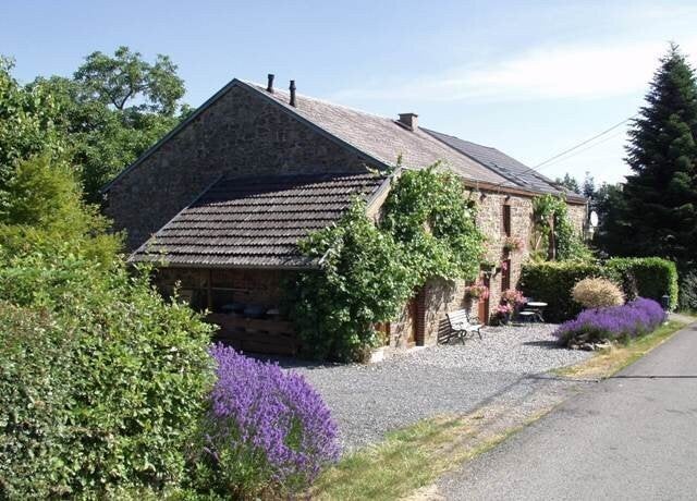 particuliere vakantiehuizen honden welkom hottub sauna Heyd, Vakantie, Dorp, In bergen of heuvels, Ardennen of Luxemburg, Open haard
