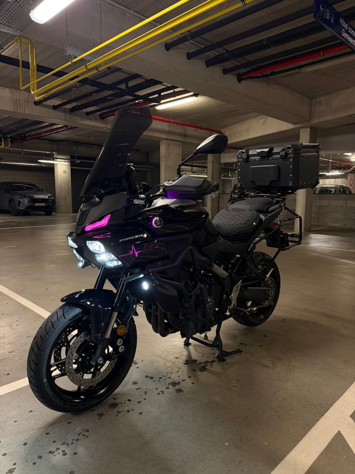 Yamaha Tracer 900cc / 2025 /Full option / GARANTIE!!, Motos, Plus de 35 kW, 3 cylindres, Sport, Neuf