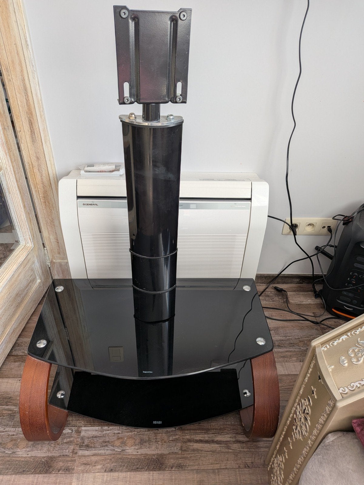 Meuble TV avec support écran – Verre noir & Bois, Utilisé