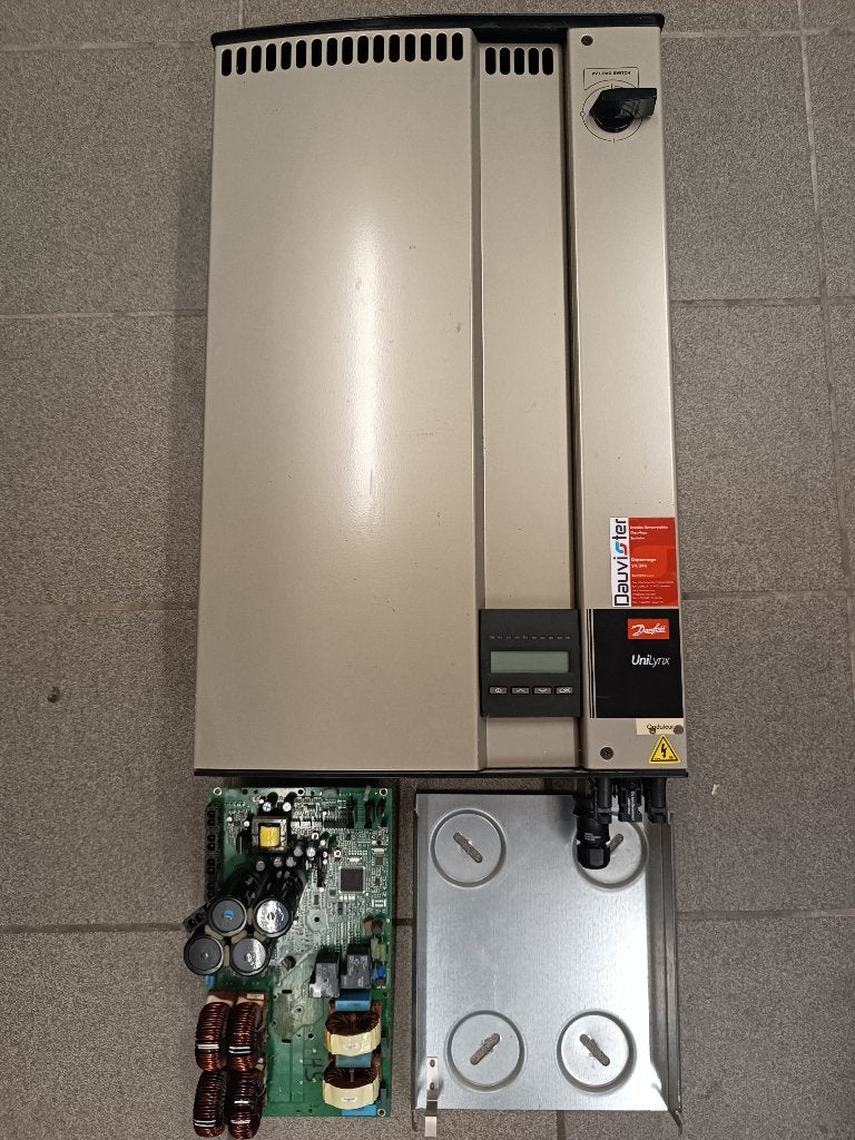 onduleur danfoss ulx5400i, Bricolage & Construction, Panneaux solaires & Accessoires, Enlèvement, Utilisé