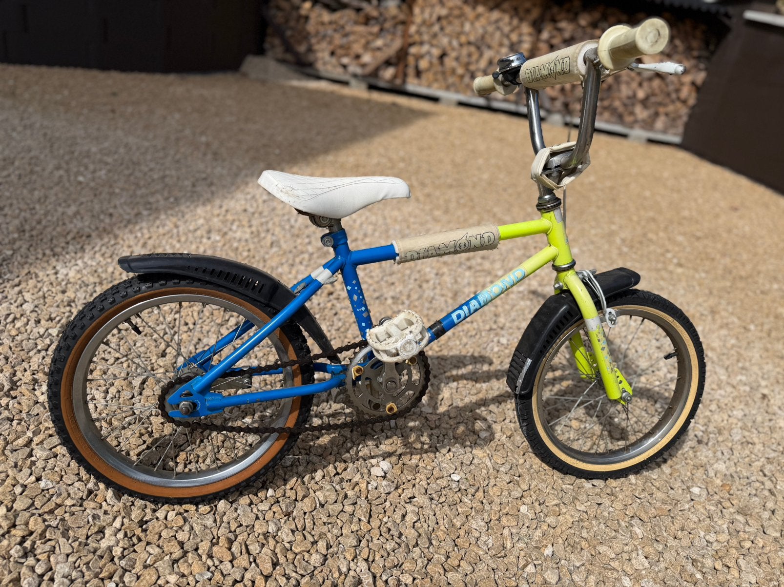Petit velo BMX vintage pour enfant, Frein à rétropédalage, Repose-pieds, 16 à 20 pouces, Enlèvement