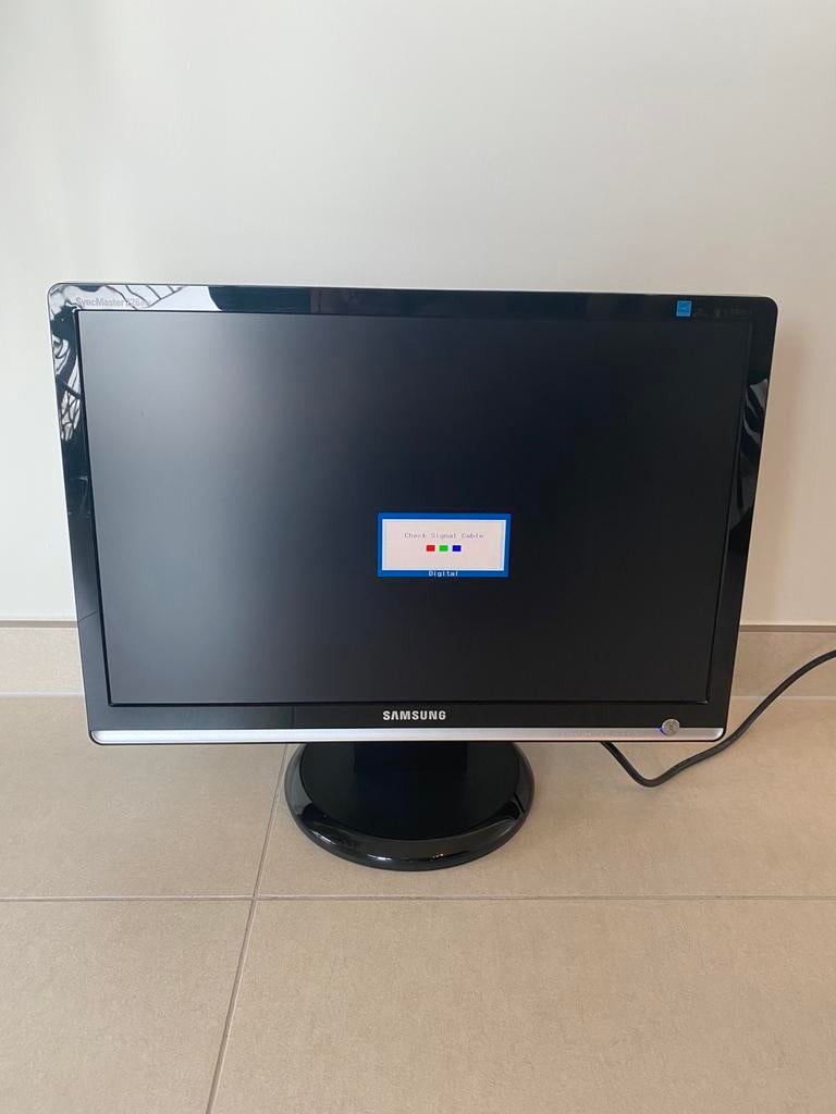 Samsung SyncMaster 226BW - 22 inch, Computers en Software, Monitoren, Ophalen, Gebruikt, HDMI