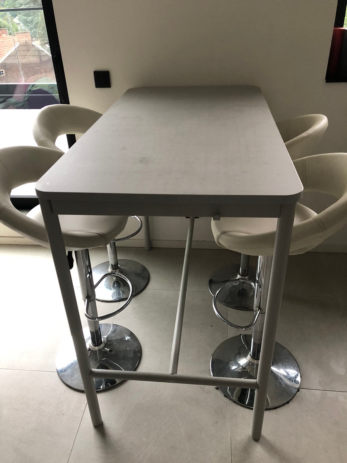 Table haute et tabourets, Huis en Inrichting, Barren, Ophalen of Verzenden, Zo goed als nieuw