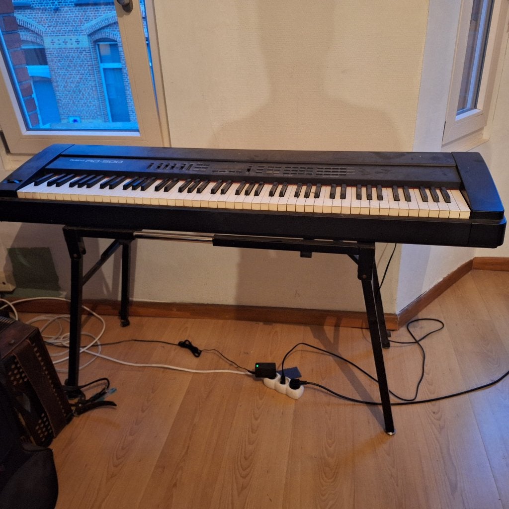 piano Roland RD500, Muziek en Instrumenten, Ophalen, Gebruikt, Zwart, Digitaal