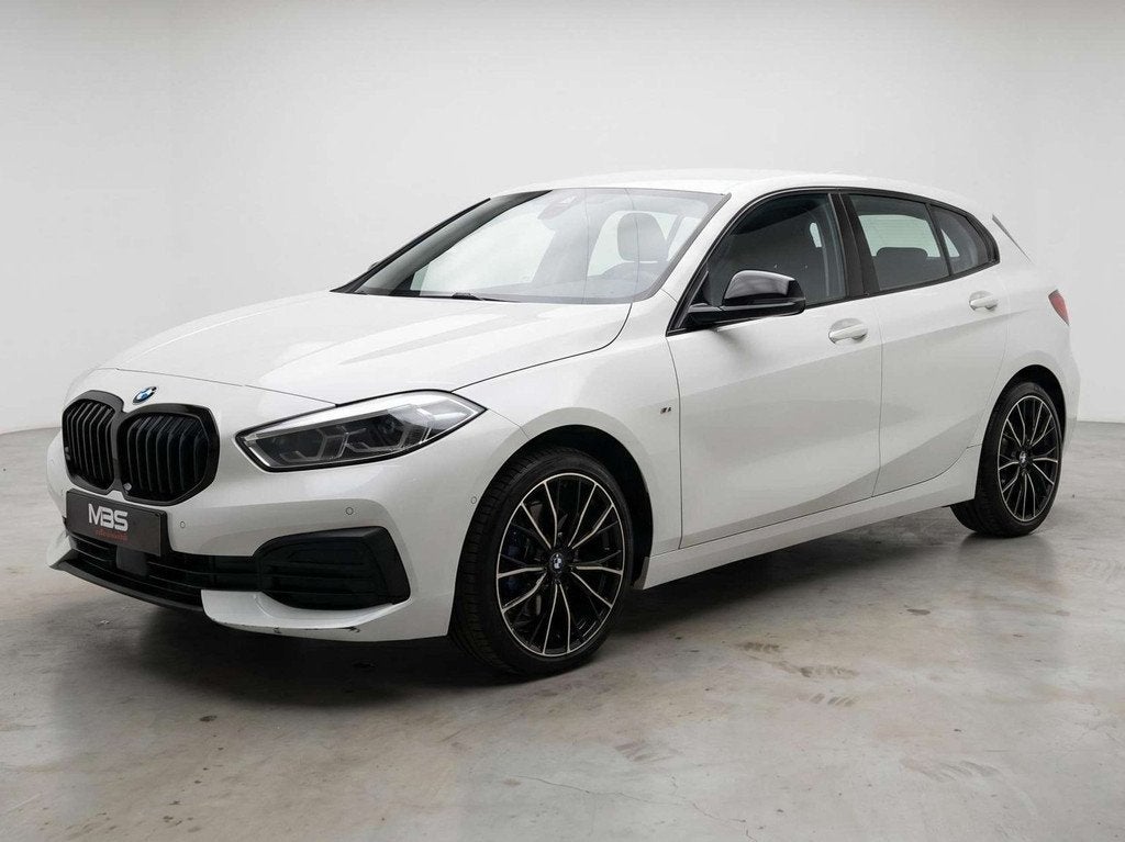 BMW 1 Serie 116 *d* CLIM* NAVI* REGULATEUR DE VITESSE* LED*, Auto's, Voorwielaandrijving, 19250 kg, Gebruikt, 116 pk