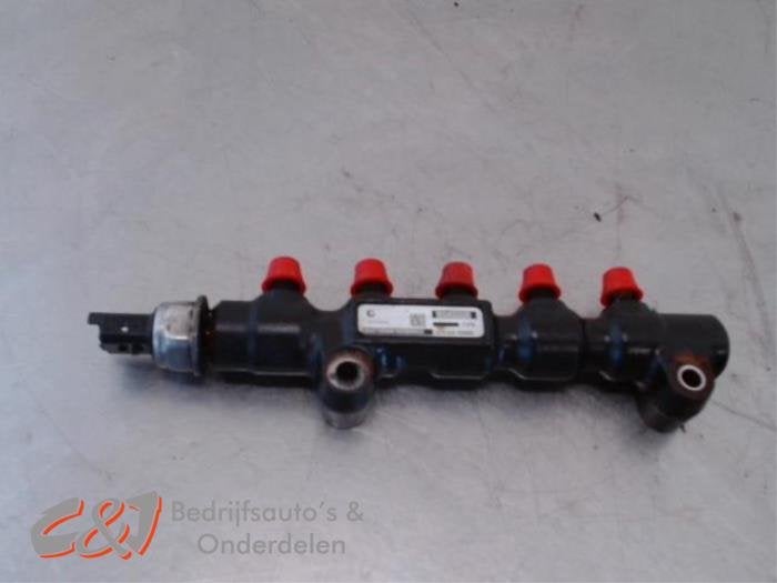Galerij (Injectie) van een Peugeot Partner, Gebruikt, -, -, Ophalen of Verzenden