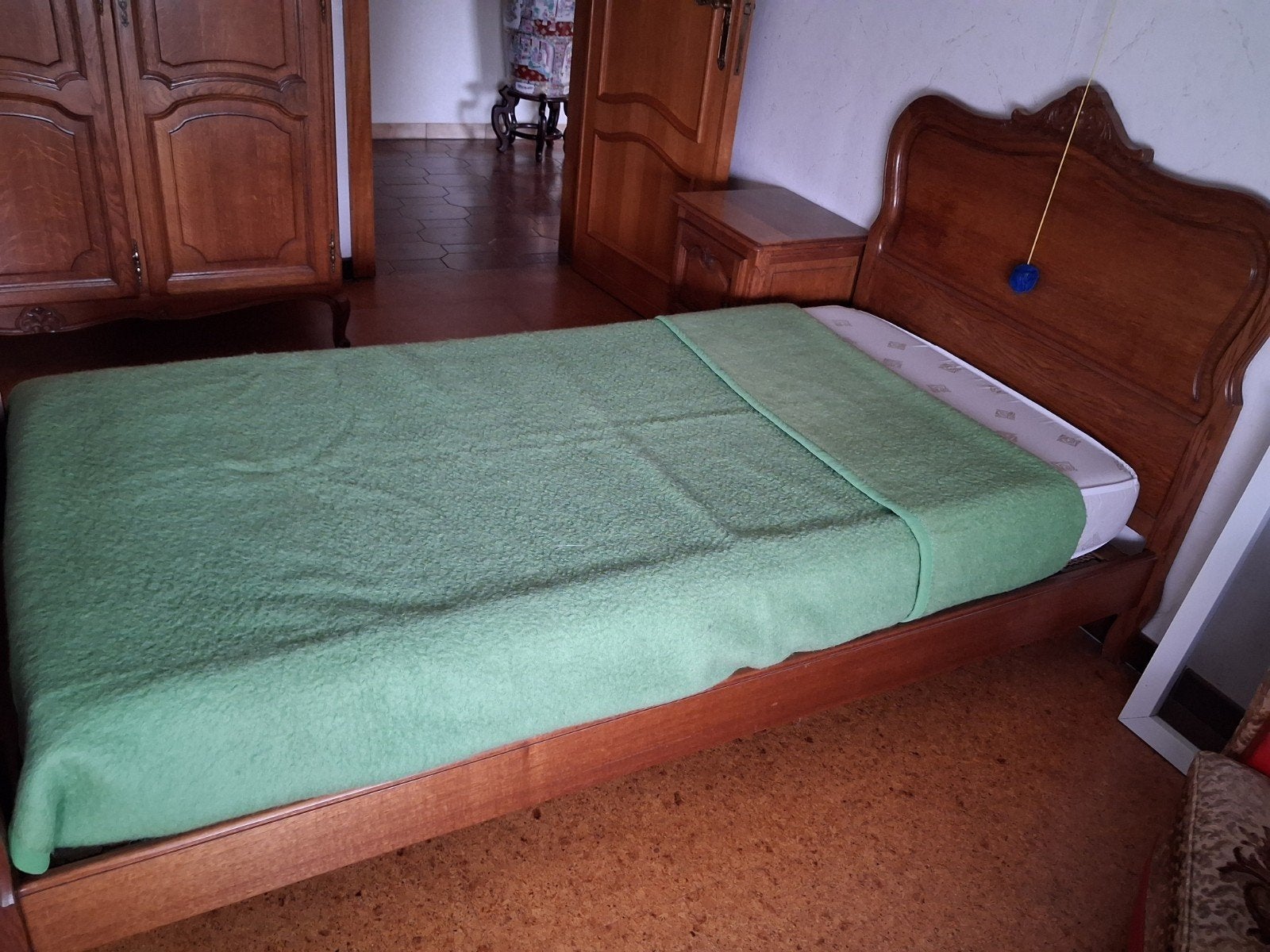 eenpersoons slaapkamer, Ophalen