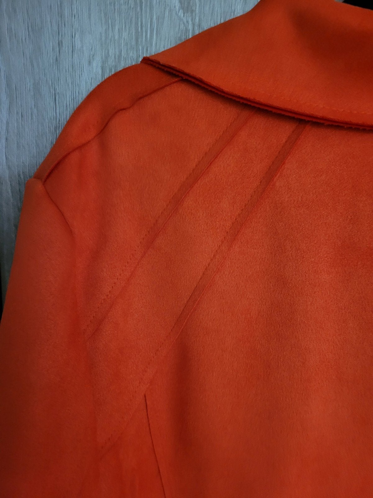korte vest maat 48. wordt verkocht door te vermageren., Women collection, Oranje, Ophalen of Verzenden, Zo goed als nieuw