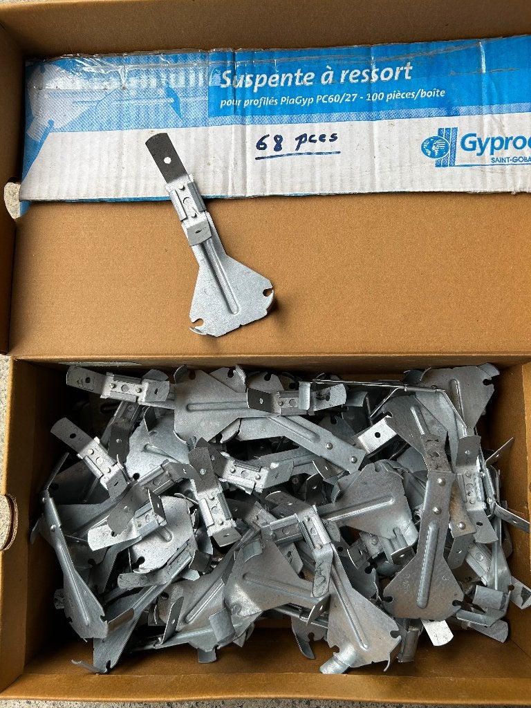 Accessoires pour structure faux-plafond, Enlèvement, Neuf