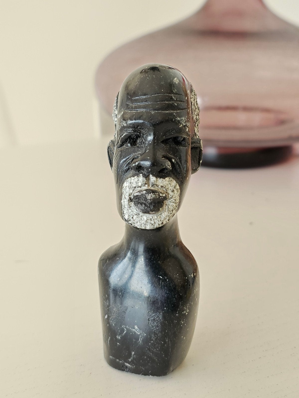 Buste/tête d'homme africain sculpté à la main en pierre scul, Antiquités & Art, Enlèvement ou Envoi