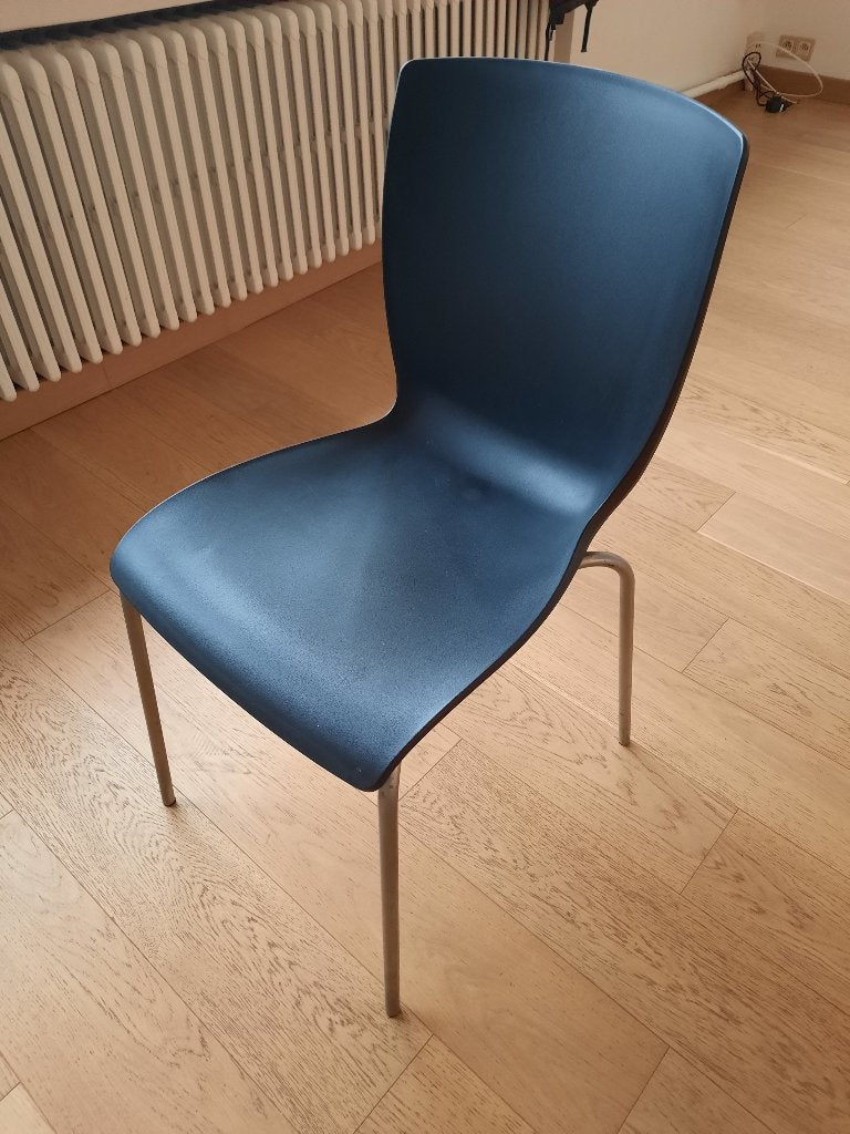 2 zwarte plastic stoelen, Ophalen, Twee, Zwart, Metaal