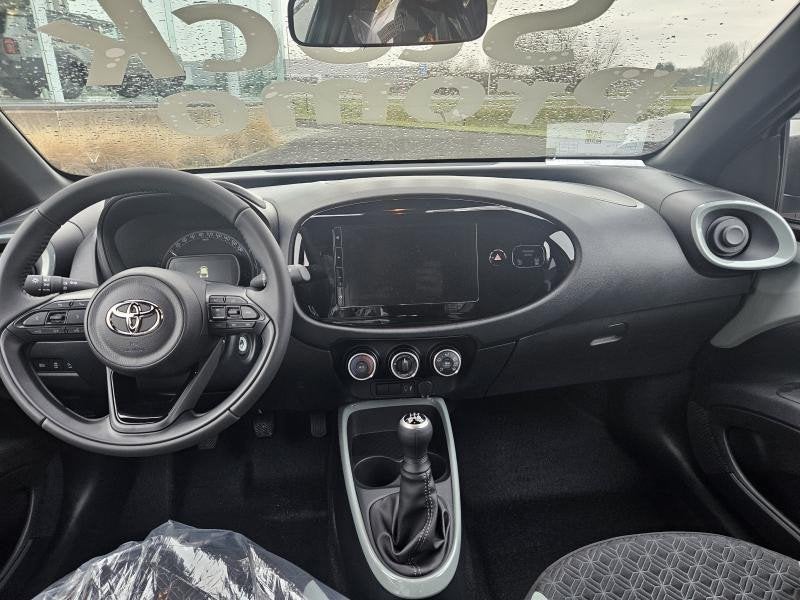 Toyota Aygo X 1.0 VVT-i Pulse, Auto's, Voorwielaandrijving, 4 zetels, Stof, Overige kleuren