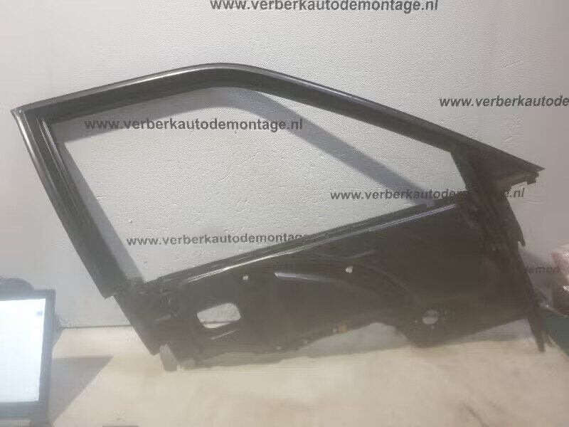 PORTIER RECHTS VOOR bovenbouw Audi 80 (B4) (01-1991/12-1995), Gebruikt, Deur, Auto-Union-Straße 1, 85057 Ingolstadt, DE, Info@audi.de